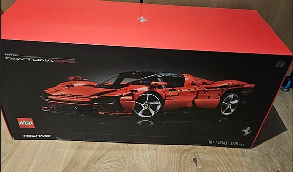 Product image 1 of 2