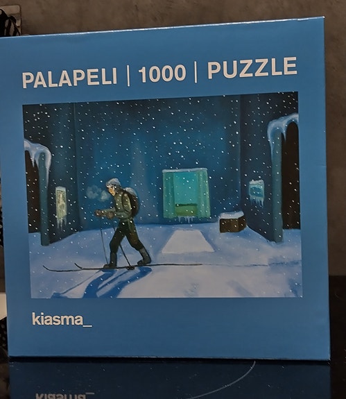 Product image 1 of 3