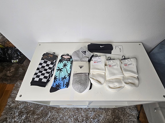 Product image 1 of 3