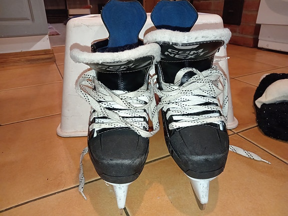 Product image 1 of 2