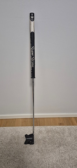 Product image 1 of 8