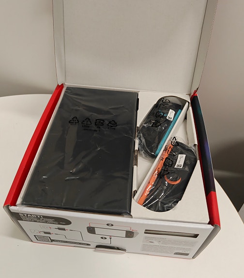 Product image 1 of 3
