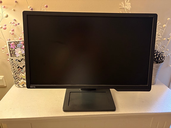Product image 1 of 10
