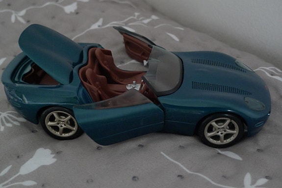 Product image 1 of 2