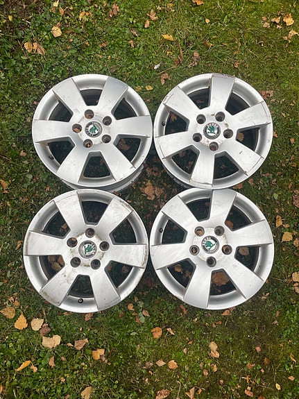 Product image 1 of 5