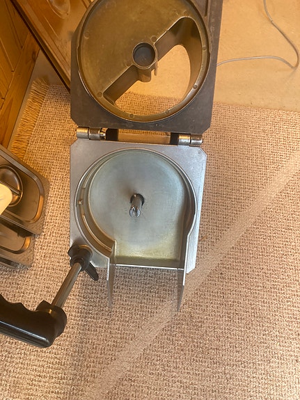 Product image 1 of 3