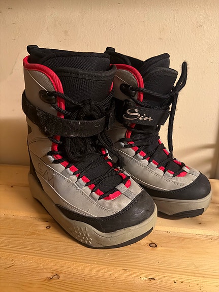 Product image 1 of 6