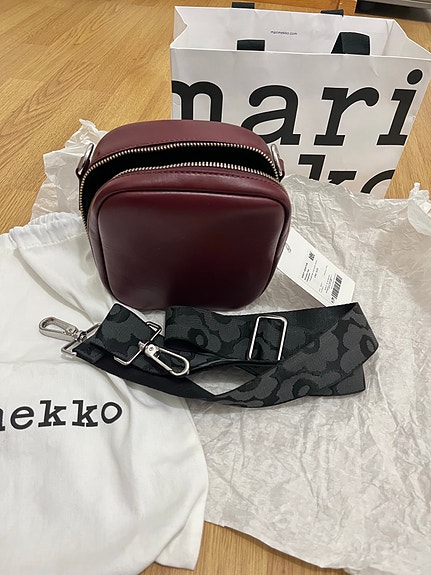Product image 1 of 6