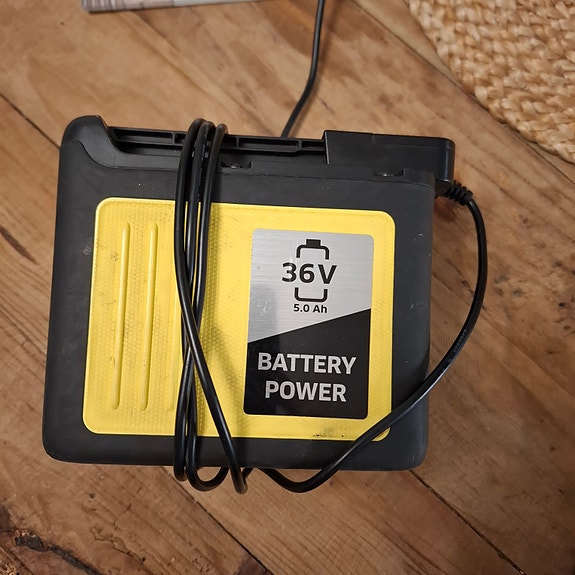 Product image 1 of 4