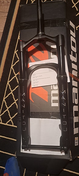 Product image 1 of 4