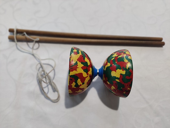 Product image 1 of 3