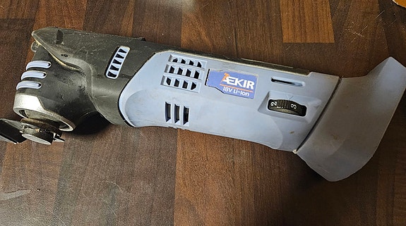 Product image 1 of 3