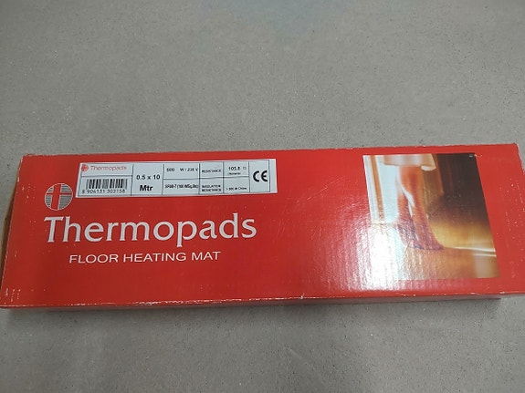 Product image 1 of 3