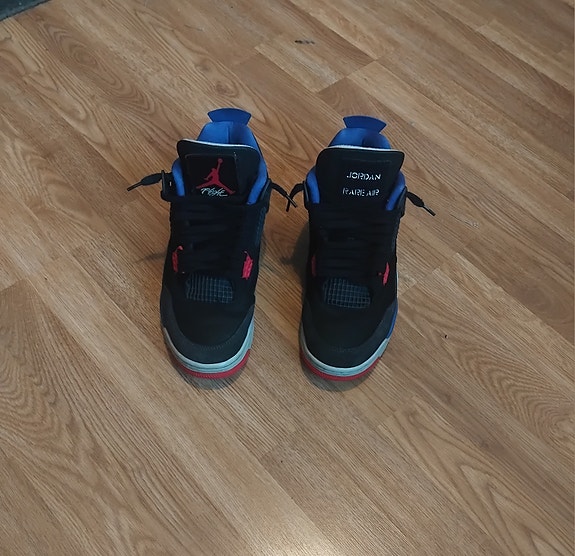 Product image 1 of 7