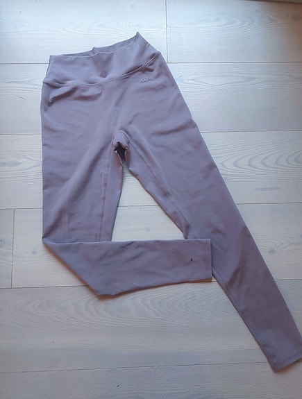 Product image 1 of 9