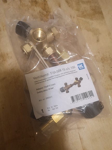 Product image 1 of 2
