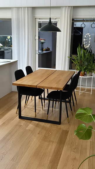 Product image 1 of 8