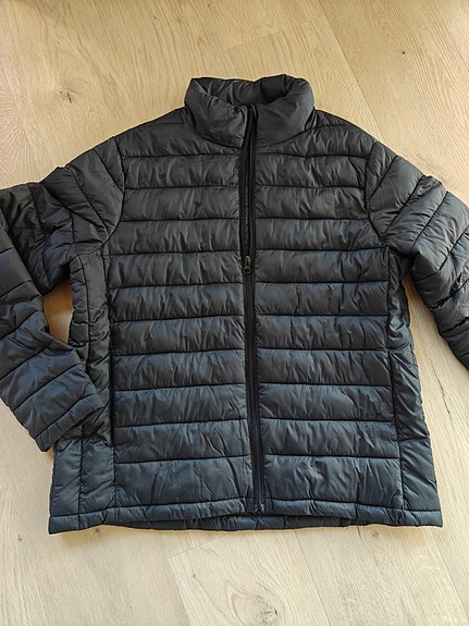 Product image 1 of 9