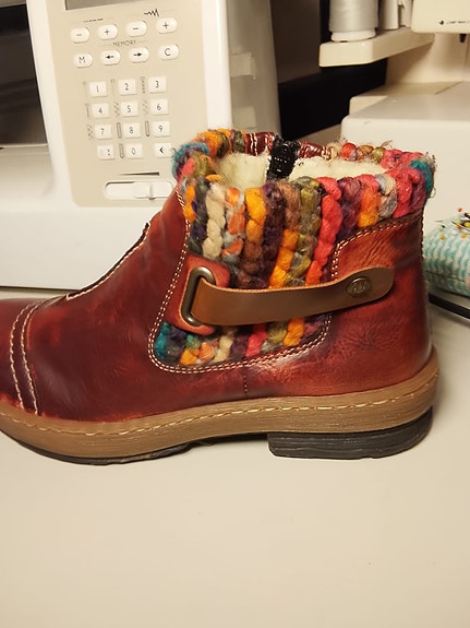 Product image 1 of 2