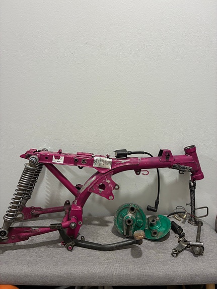 Product image 1 of 8