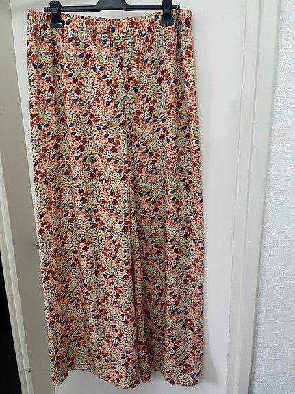 Product image 1 of 7