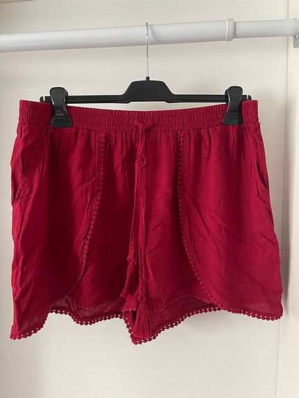 Product image 1 of 8