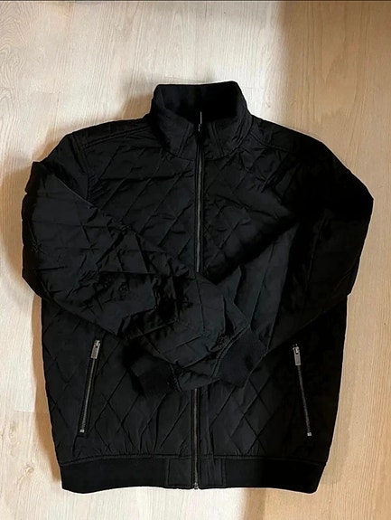 Product image 1 of 7