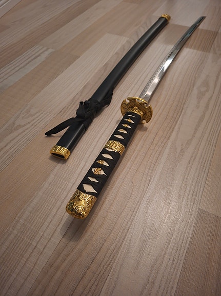 Product image 1 of 3