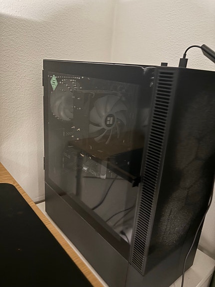 Product image 1 of 2