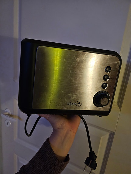 Product image 1 of 4