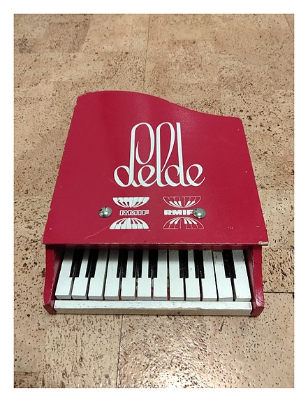 Product image 1 of 6