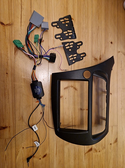 Product image 1 of 3