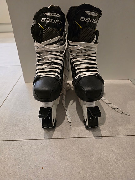 Product image 1 of 9