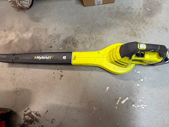 Product image 1 of 4