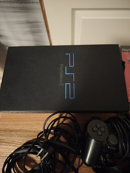 Product image 1 of 3