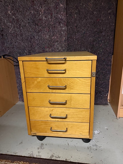 Product image 1 of 4