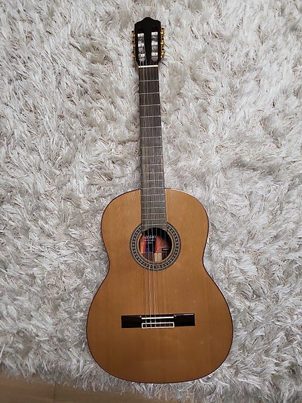 Product image 1 of 8