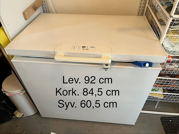 Product image 1 of 3