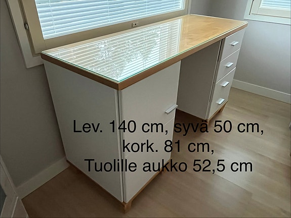 Product image 1 of 6