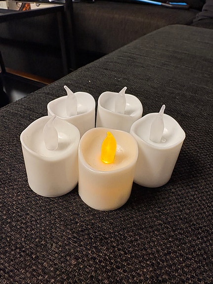 Product image 1 of 3
