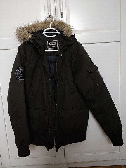 Product image 1 of 9