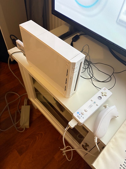 Product image 1 of 5
