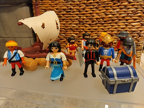 Product image 1 of 2