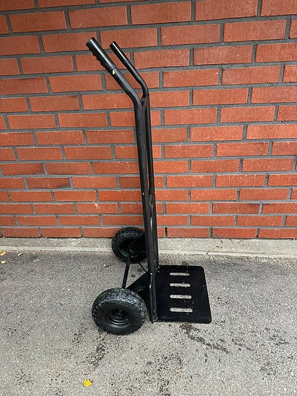 Nokkakärryt (VUOKRATAAN)