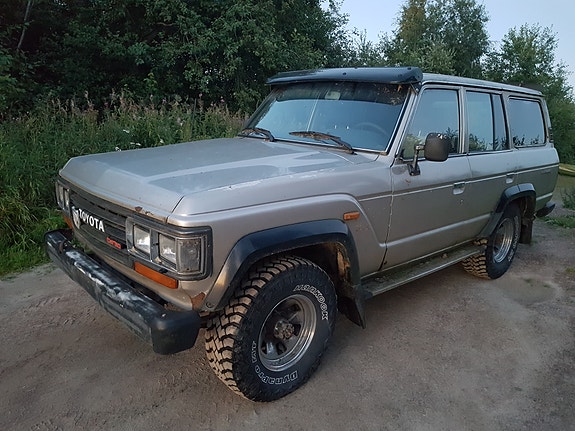 Land Cruiser HJ61