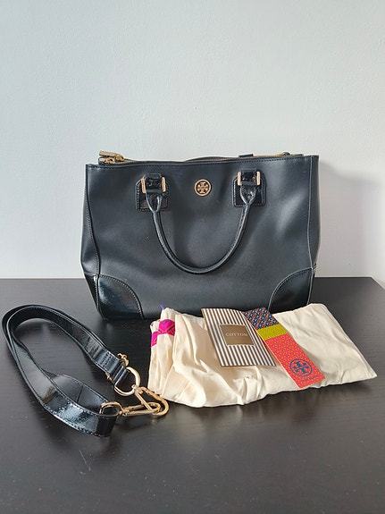 Myydään aito Tory Burch-laukku