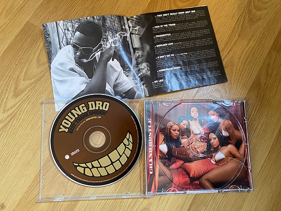 Product image 2 of 8