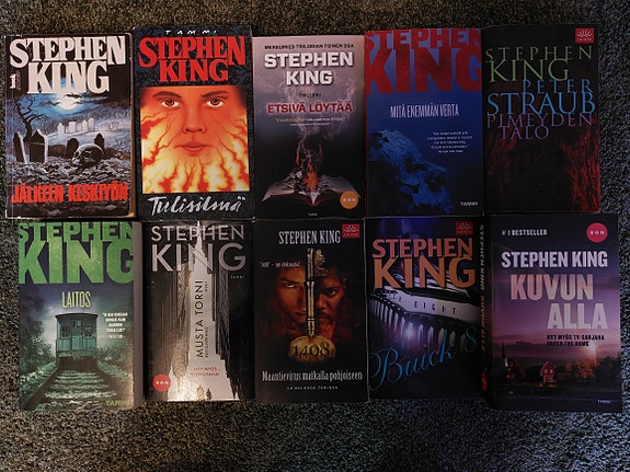 Stephen Kingin kirjoja, 10 erilaista, Vantaa/Imatra/Vantaa/posti