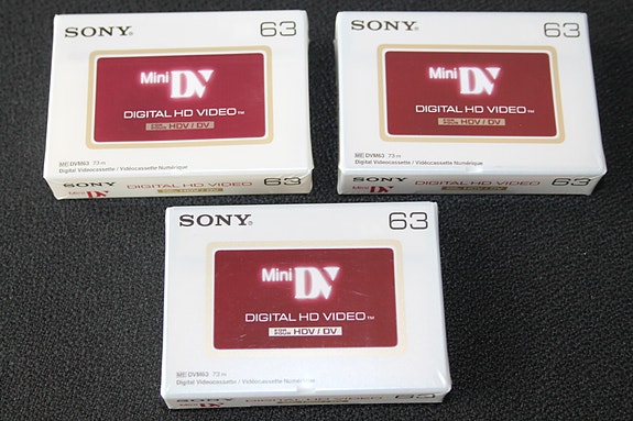 HDV MiniDV huippulaatu kasetti kasetteja SONY mini dv 3kpl uusi paketissa 63 HD