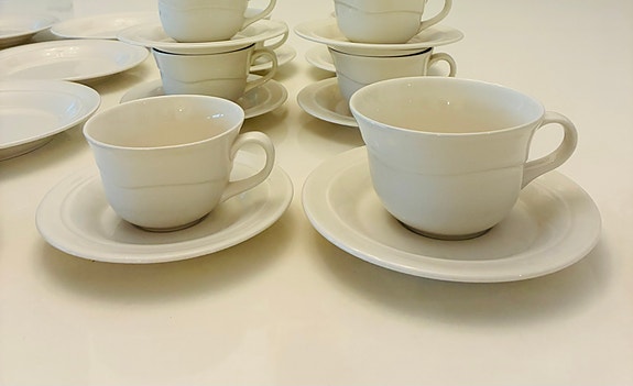 Arabia, TUULI -kahvi- /-teeastiastoa